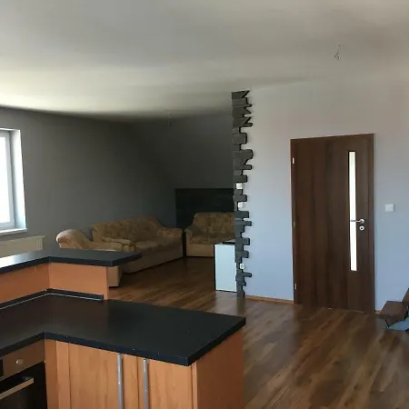 Spacious Apartment In Town Centre Nove Zamky Exterior photo