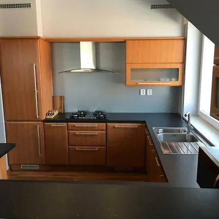Spacious Apartment In Town Centre Nove Zamky Exterior photo